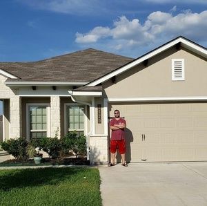 Meet your Posher, Cameron